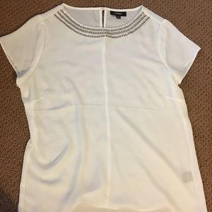 Super cute bedazzled white blouse!